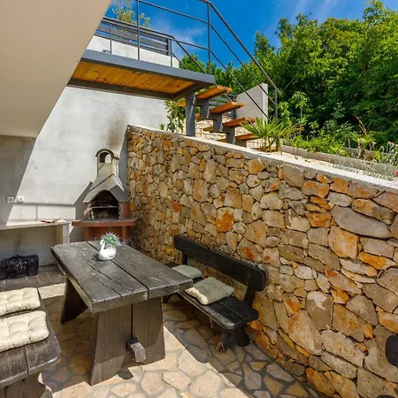 House Linda 2
