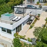 House Linda 2